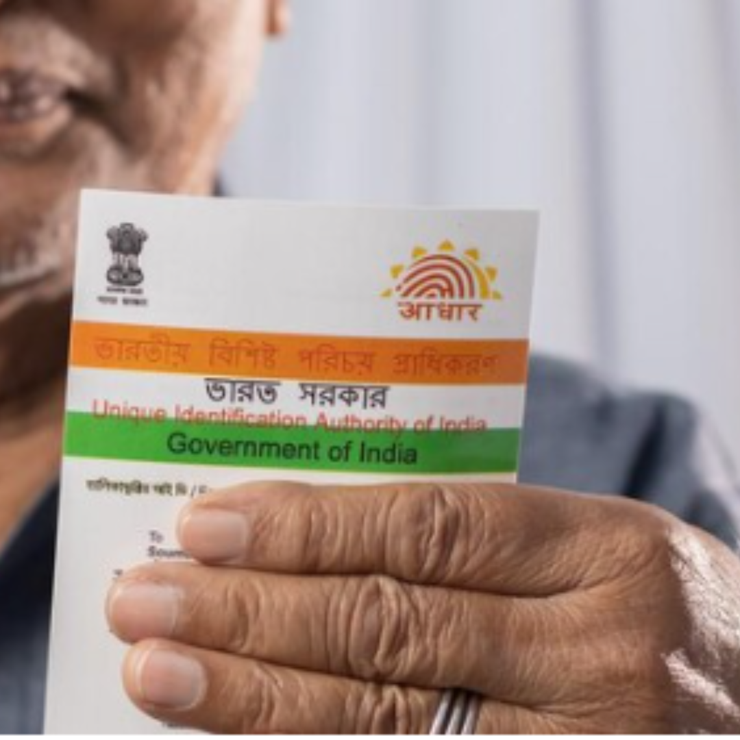 Aadhaar Card में मोबाइल नंबर कैसे अपडेट करें: A Step-by-Step Guide